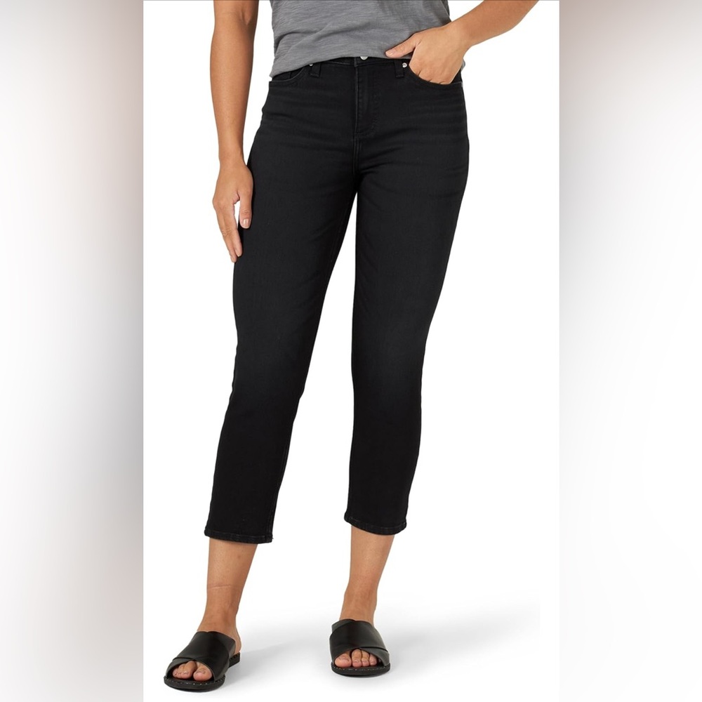 NWT Lee Crop Jean